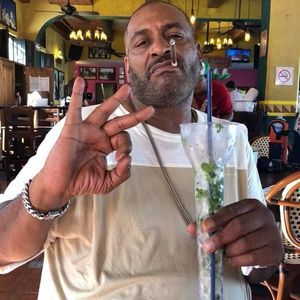 Meet your Posher, Robert